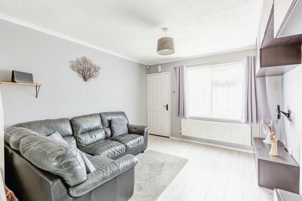 Property photo 3 of 15