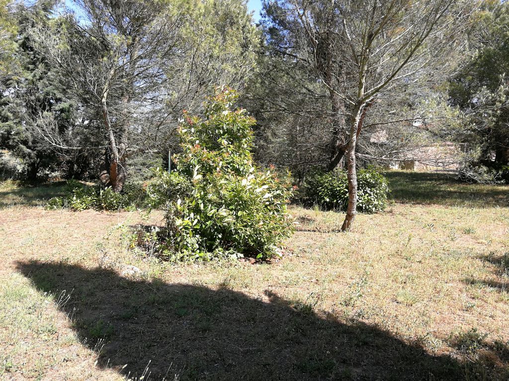 Property photo 1 of 3