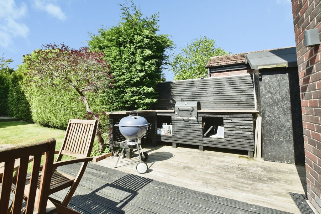 Additional image 18 of 4 bed semi-detached house for saleManchester Road, Knutsford WA16