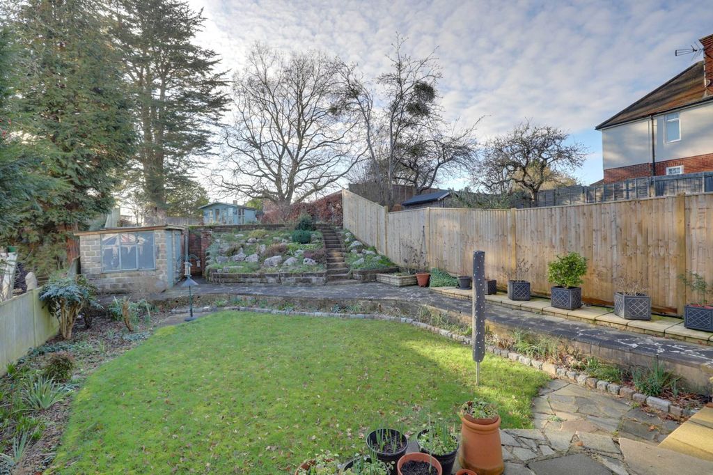 Property photo 3 of 31