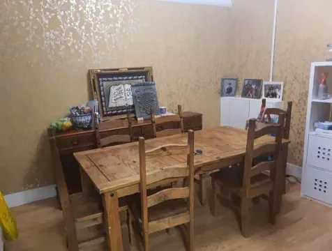 Property photo 3 of 5