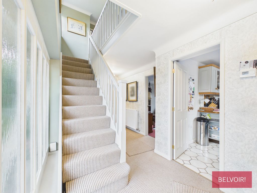 Property photo 2 of 35