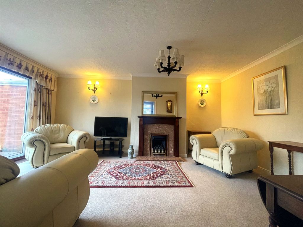 Property photo 2 of 10 Picture No. 23