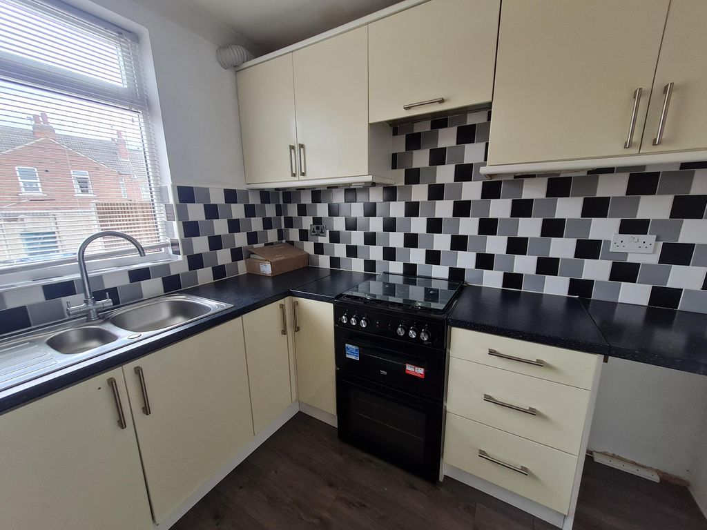 Property photo 2 of 10 Front