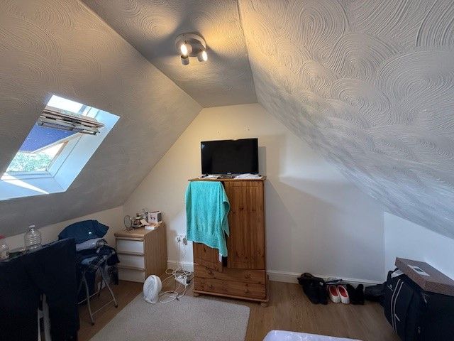 Property photo 3 of 12 Image