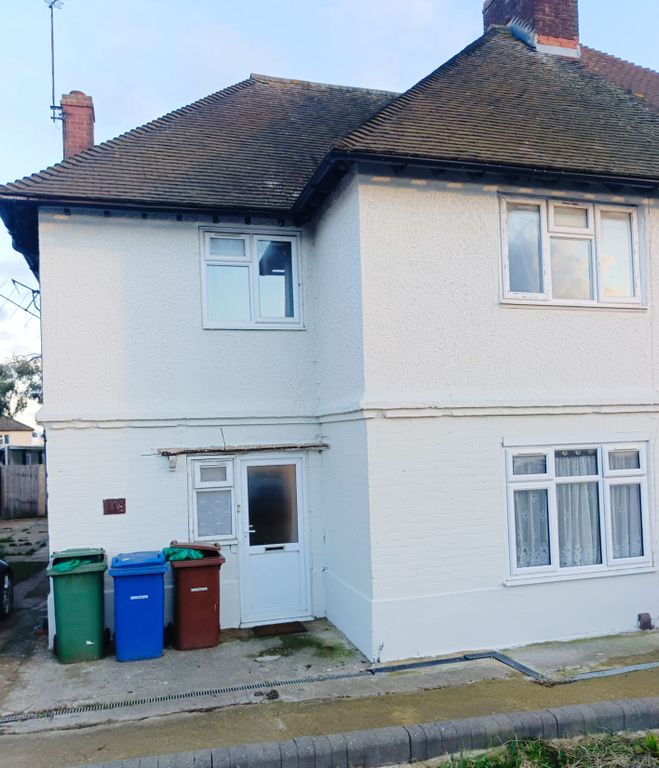 Property photo 1 of 5 Room