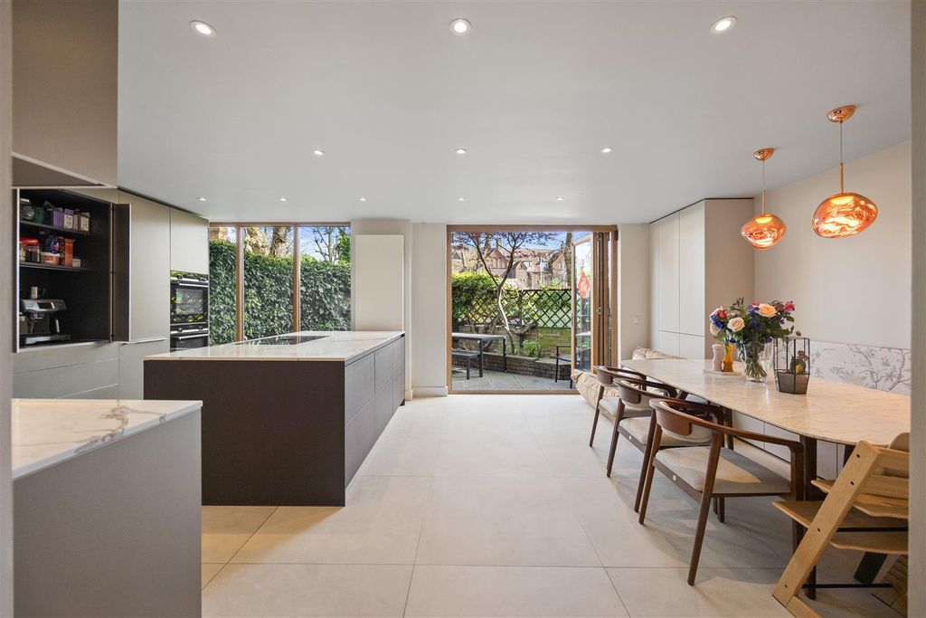 Property photo 2 of 28 3D7A1825.Jpg