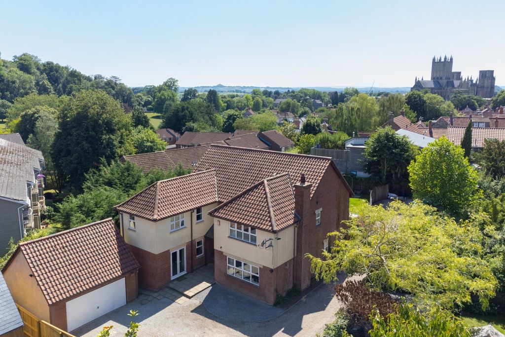 Property photo 1 of 26 3091741