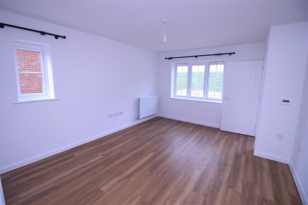 Property photo 2 of 8 Img_4795.Jpg