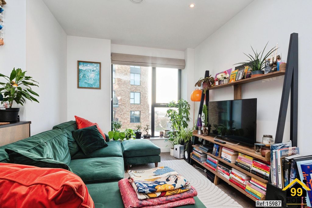 Property photo 2 of 20 Photo 1