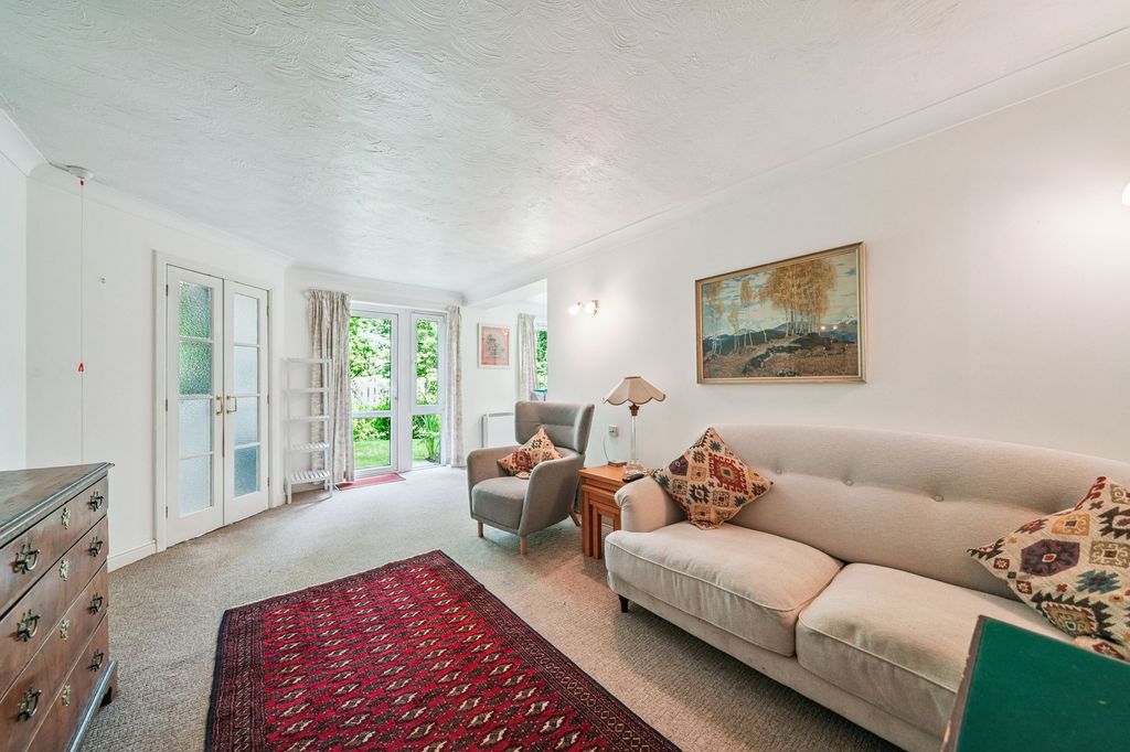 Property photo 2 of 14