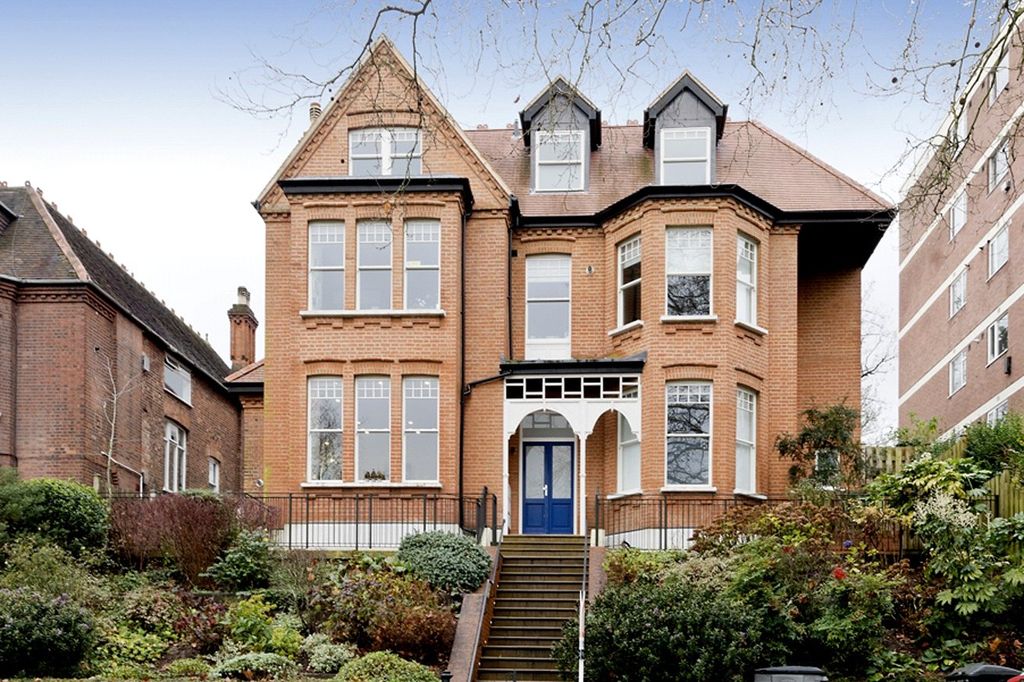 Property photo 1 of 17 Picture No. 01