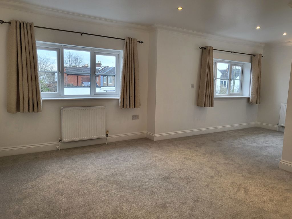 Property photo 3 of 18 Living Room With Current Decor