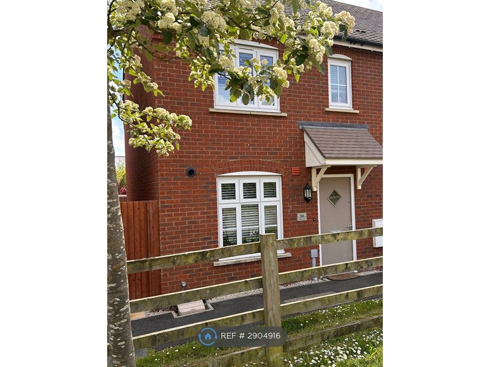 Property photo 2 of 13