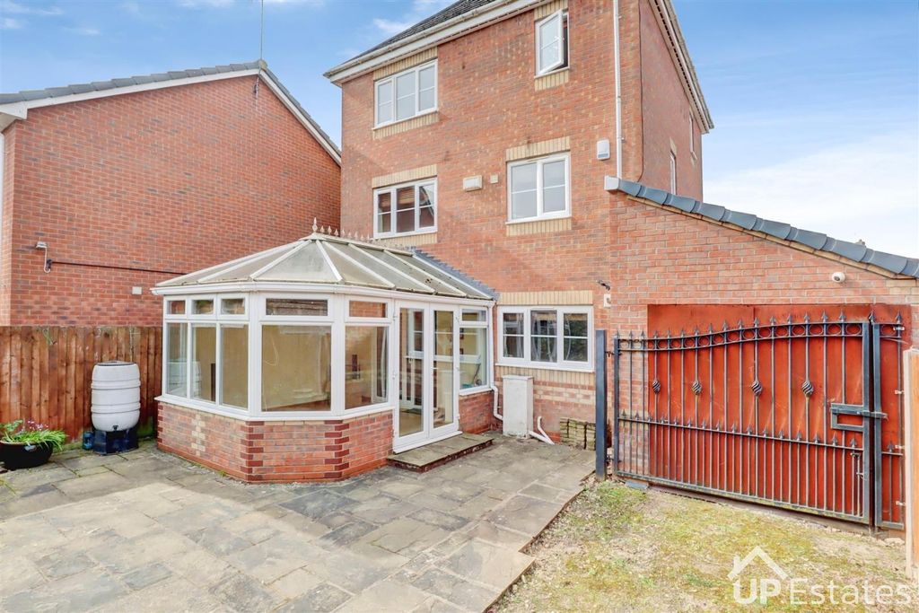 Property photo 3 of 22 Rear Aspect