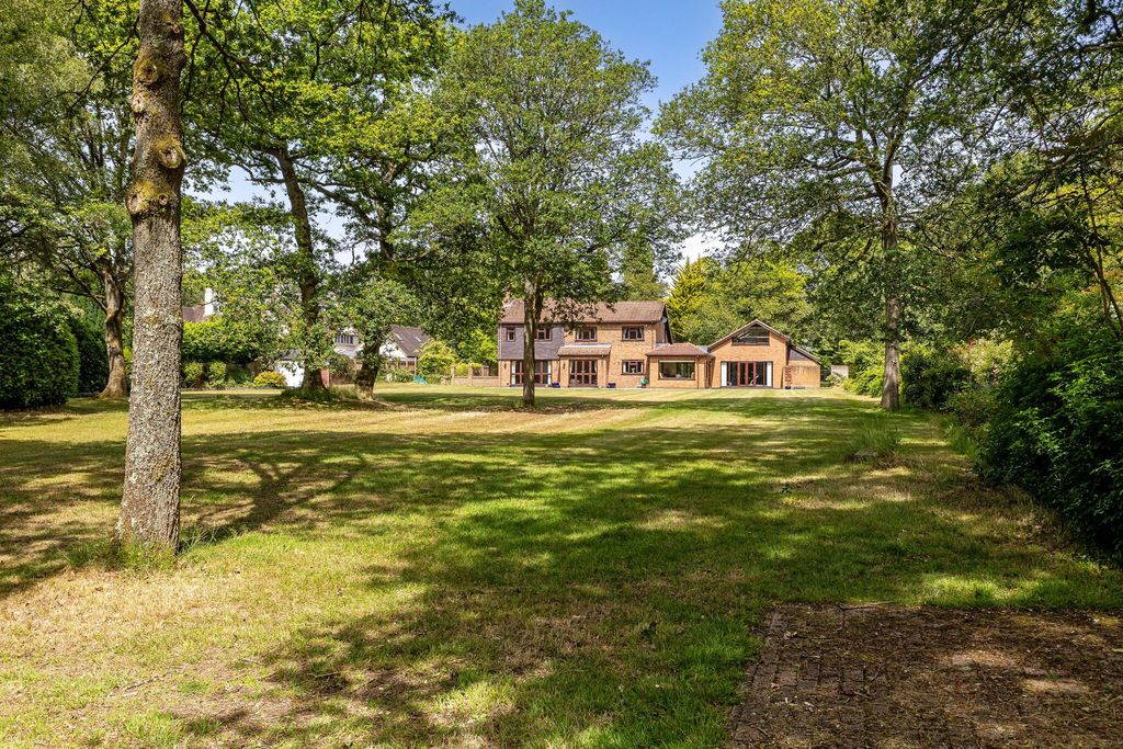Property photo 3 of 30