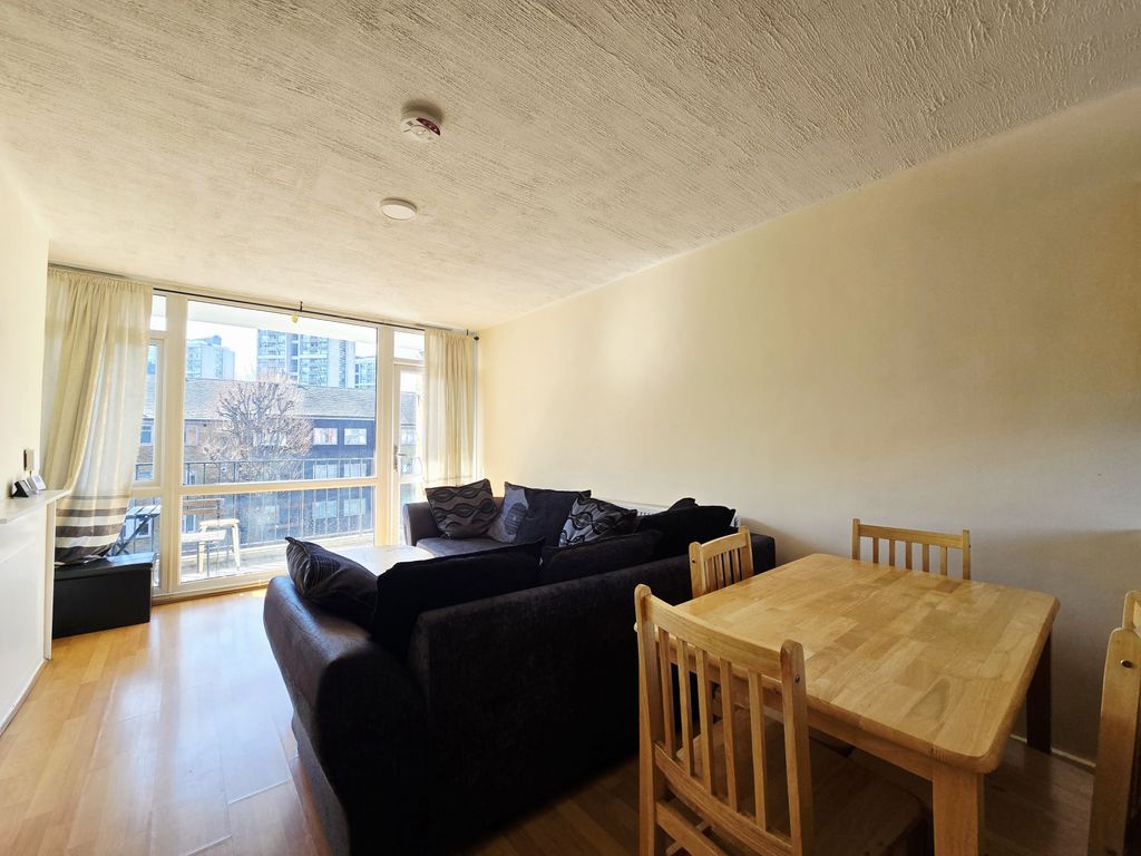 Property photo 1 of 13 Nelsons Are Proud To Present This Well-Proportioned Three-Bedroom Flat Located In The Desirable Area Of Kennington (Se17)