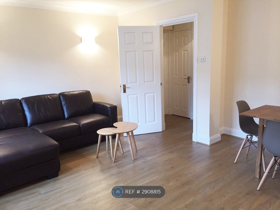 Property photo 3 of 12 Lounge/Dining Room