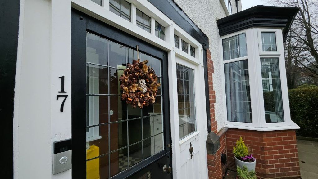 Property photo 2 of 44 2