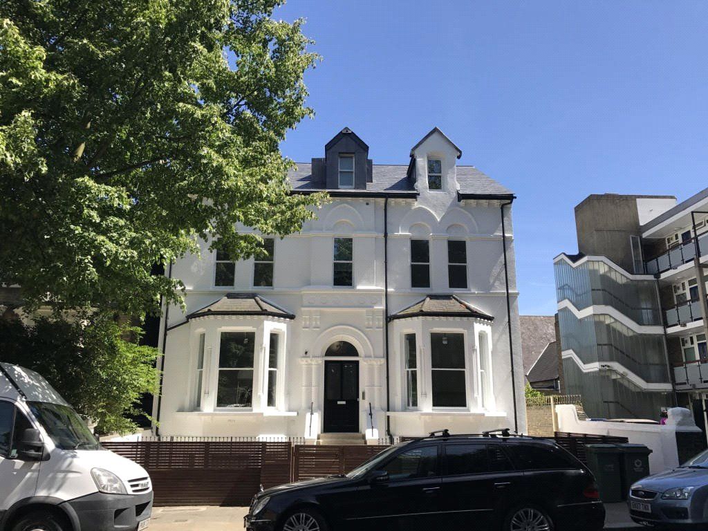 Property photo 2 of 7 External