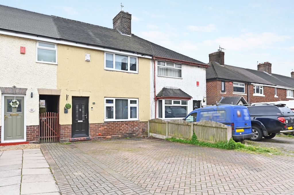 Property photo 2 of 25 External