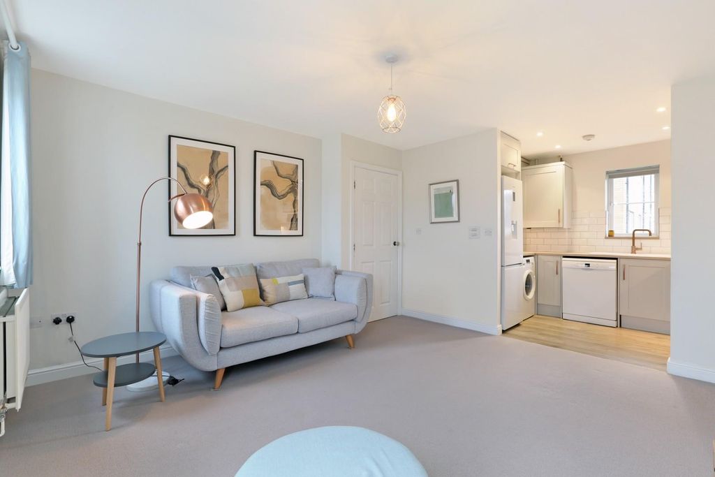 Property photo 3 of 12 Ach_7013 (3).Jpg