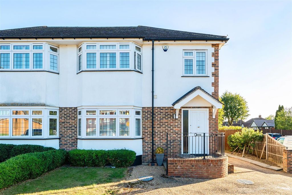 Property photo 1 of 20 1523693-20-6Ab178E22A7A7.Jpg