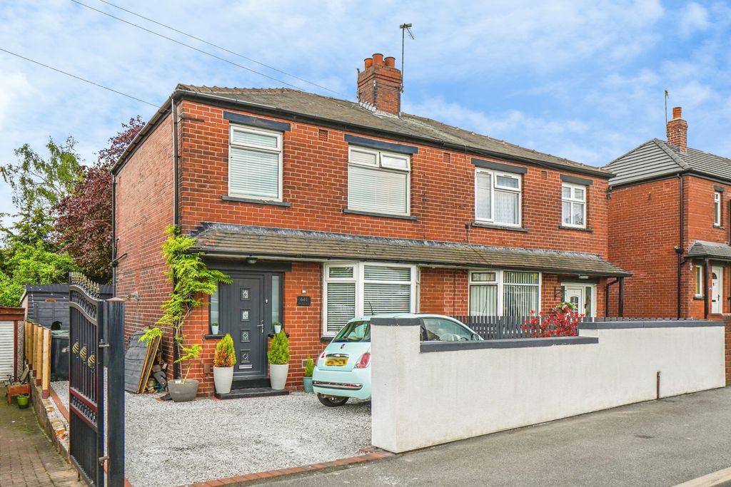 Property photo 1 of 15