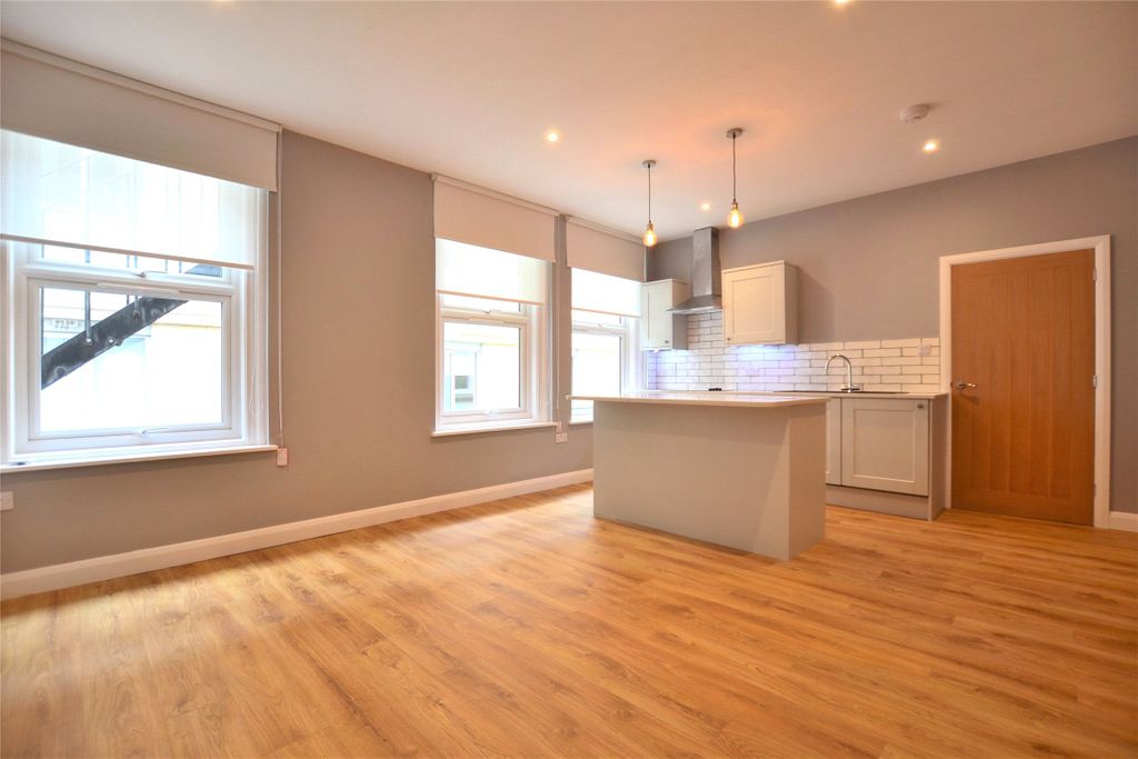 Property photo 1 of 7 Picture No. 06
