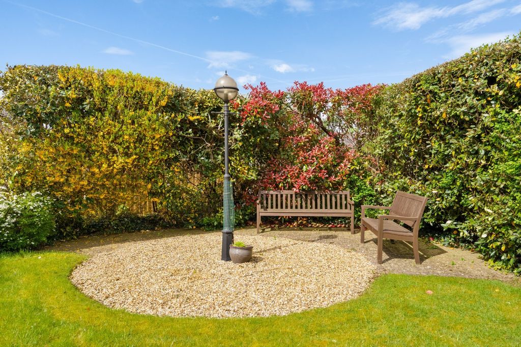 Property photo 3 of 15 Picture No. 17