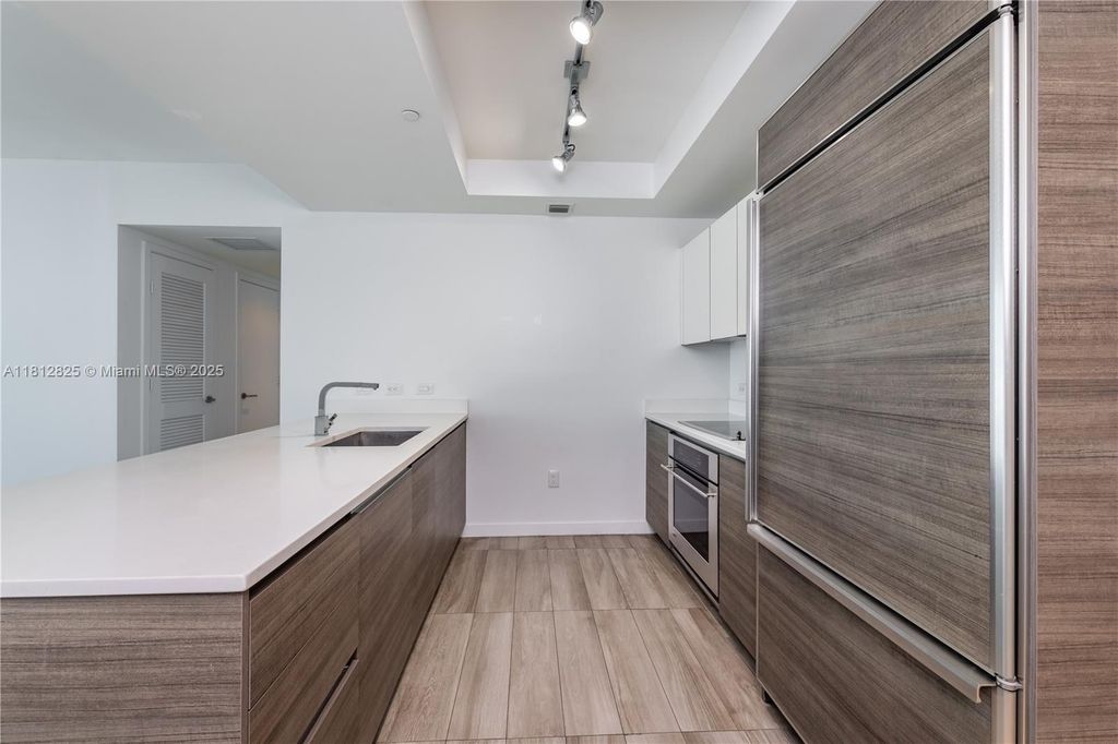 Property photo 3 of 30 <Alttext/>