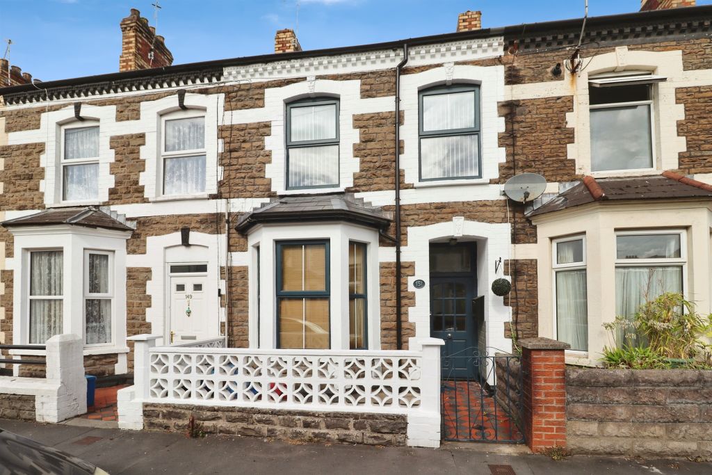 Property photo 1 of 8