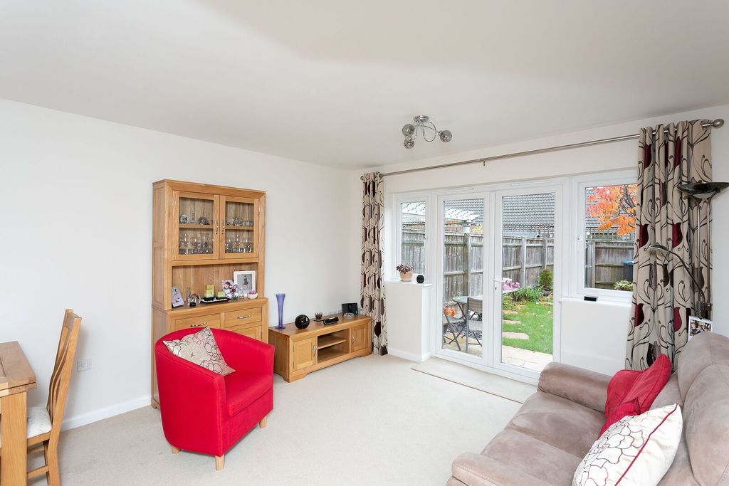 Property photo 2 of 15