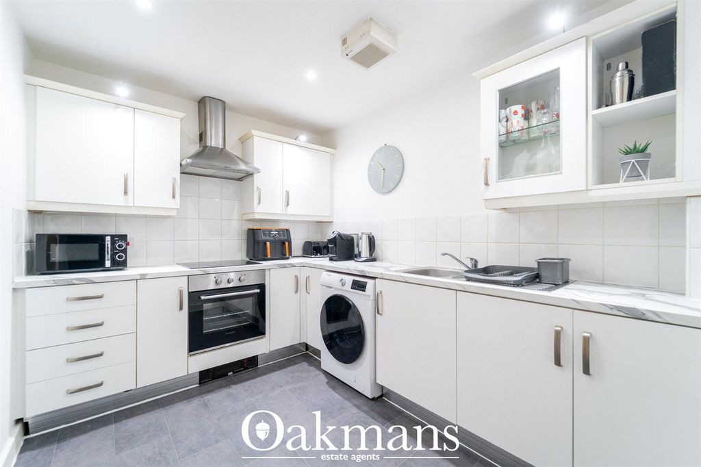 Additional image 9 of 2 bed flat for saleGeorge Street, Birmingham, West Midlands B3