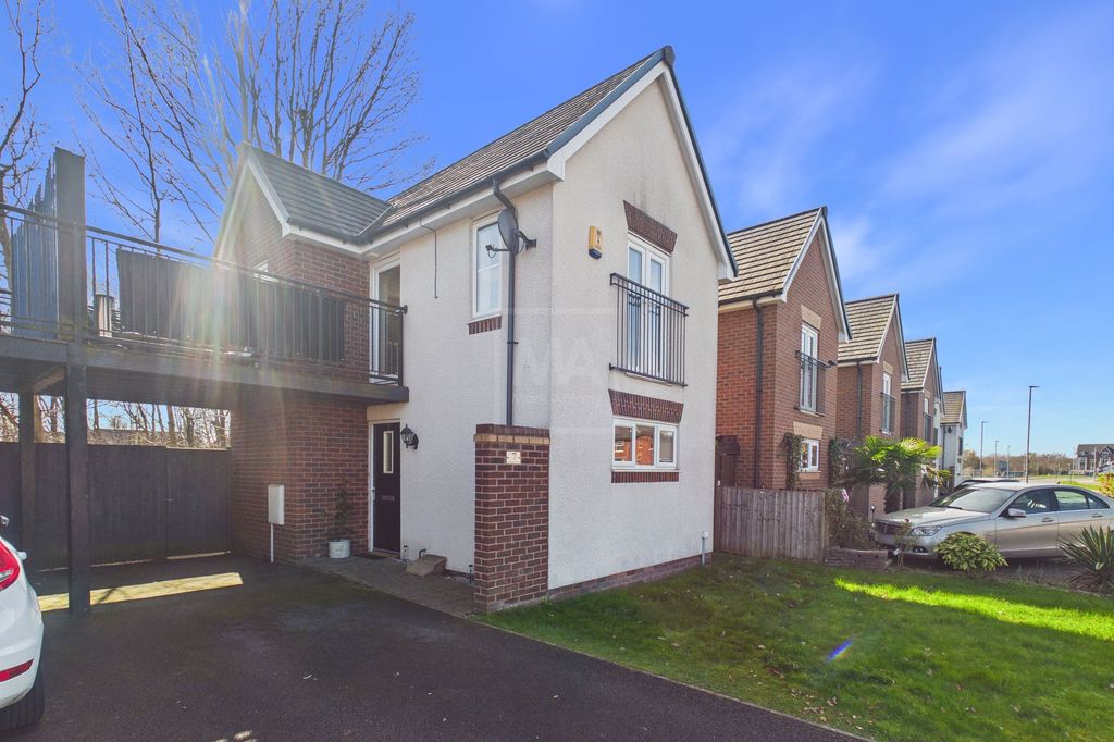 Property photo 1 of 9 Front Elevation