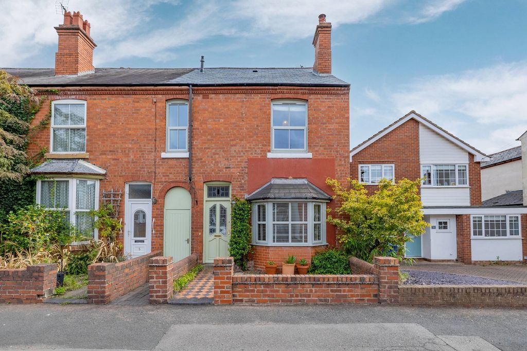 Property photo 1 of 30