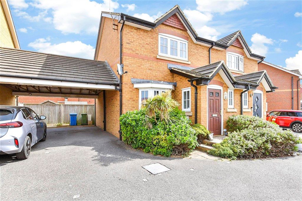 Property photo 2 of 9 Front (Web)