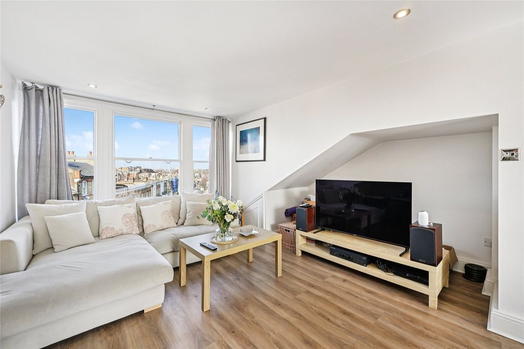 Property photo 2 of 12 Reception Room