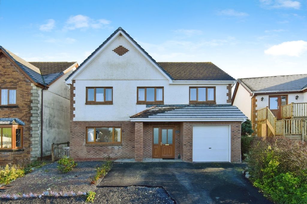 Property photo 1 of 20