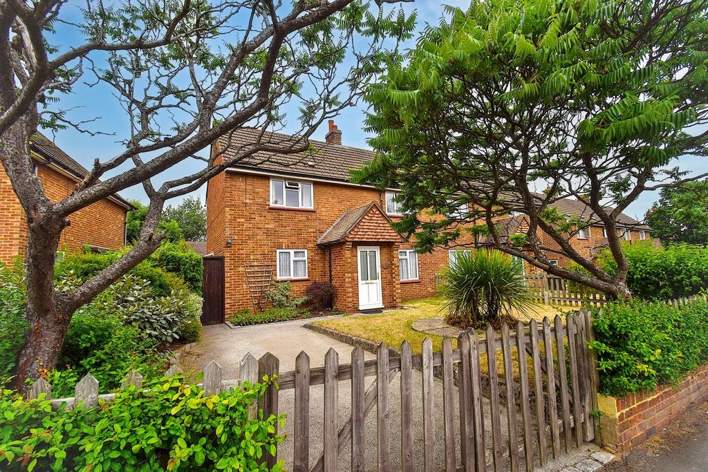 Property photo 1 of 23