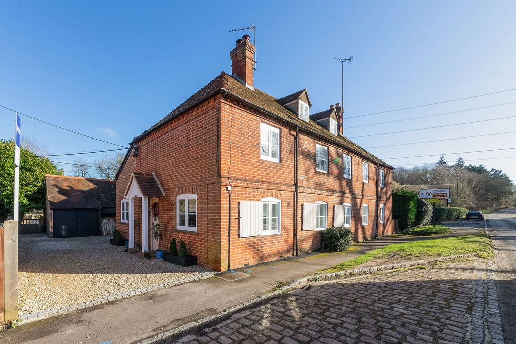 Property photo 1 of 25
