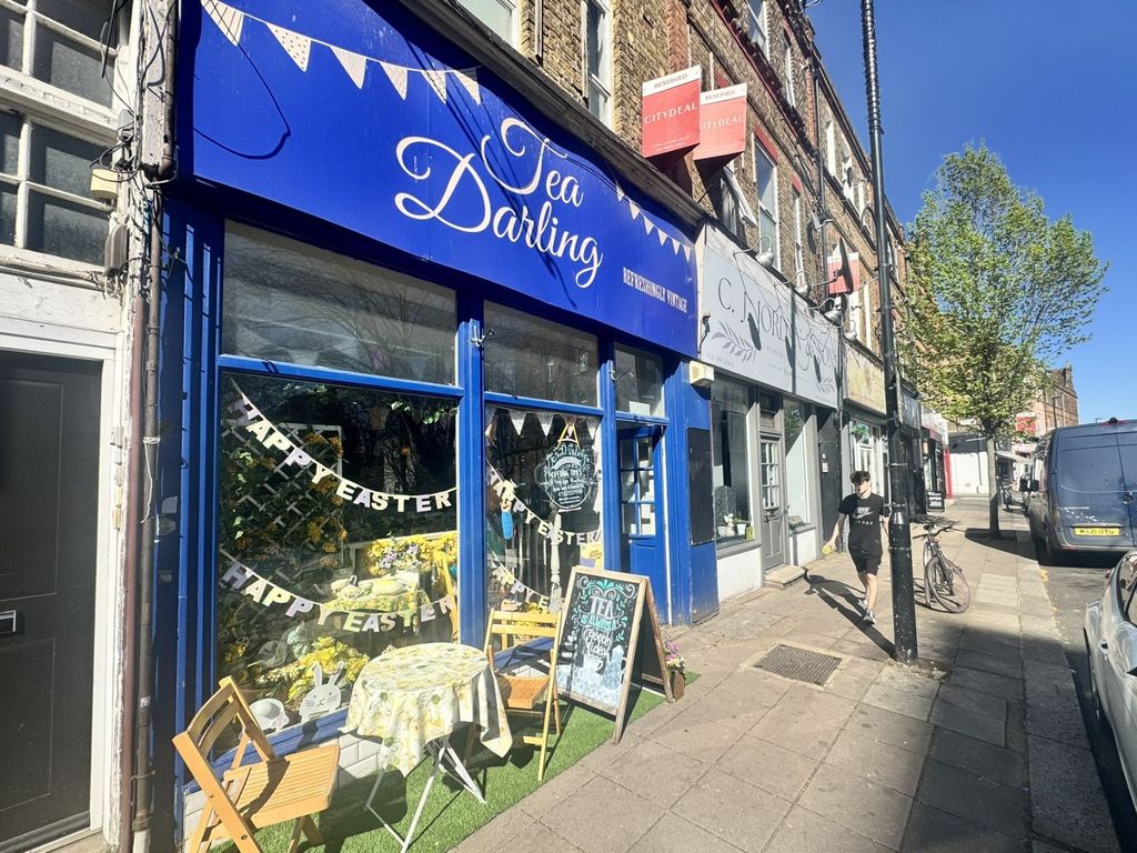 Property photo 2 of 11