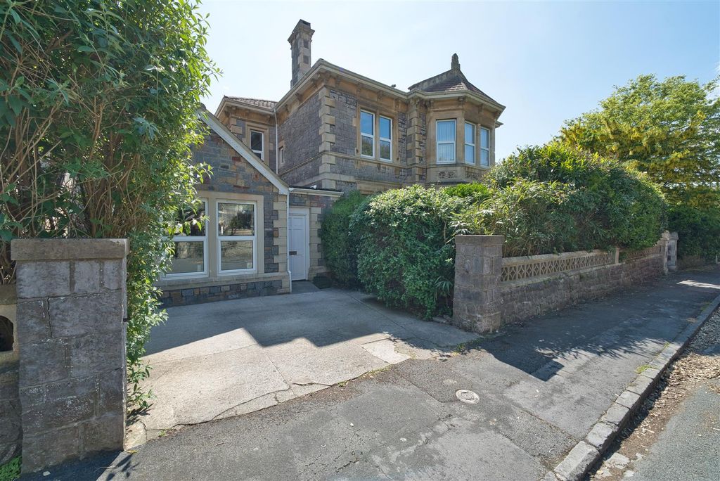 Property photo 1 of 25 Front 2.Jpg