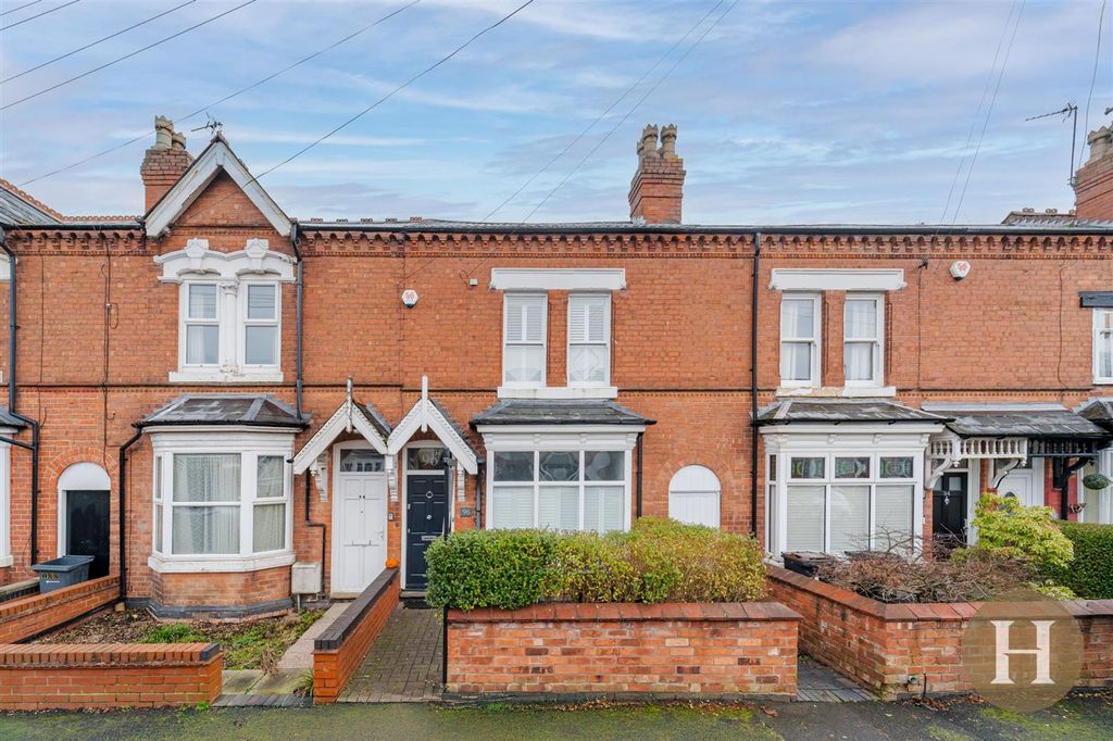 Property photo 1 of 17