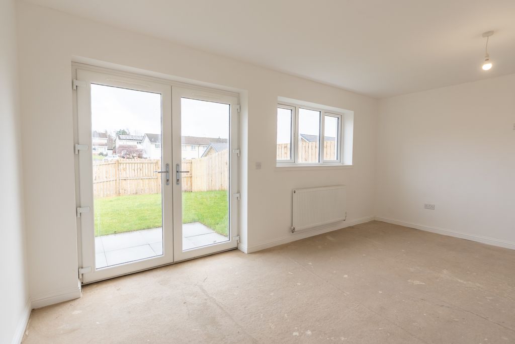 Property photo 2 of 31 Gallery