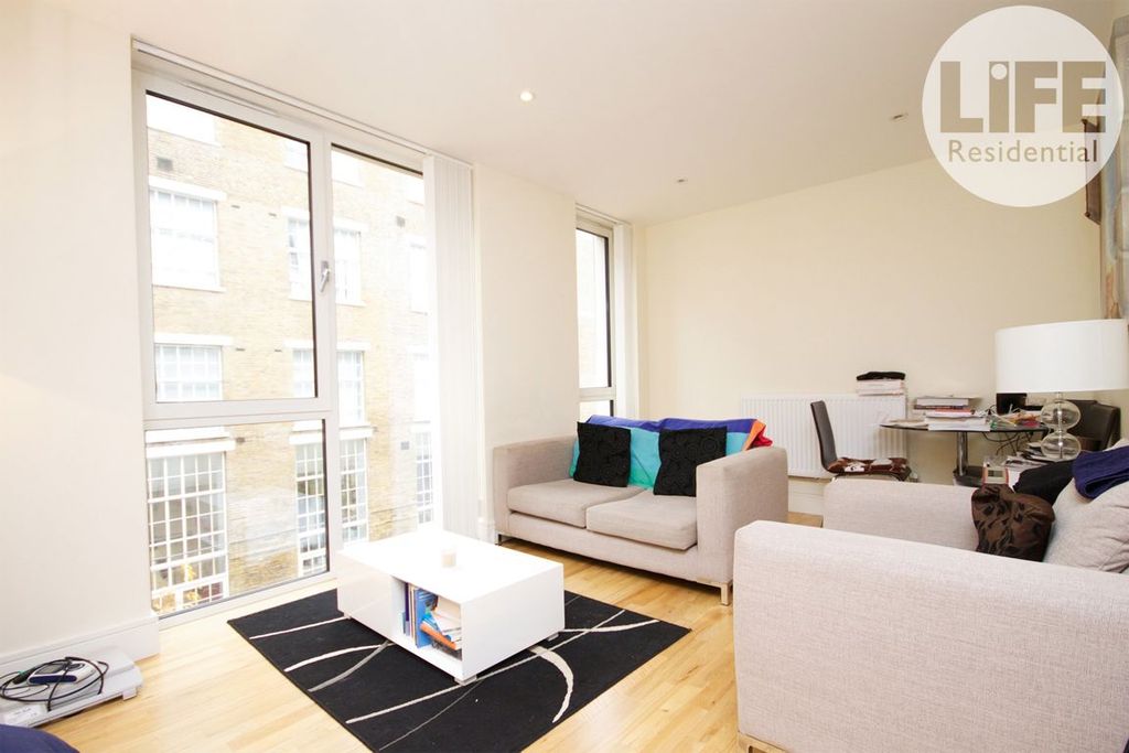 Property photo 1 of 6