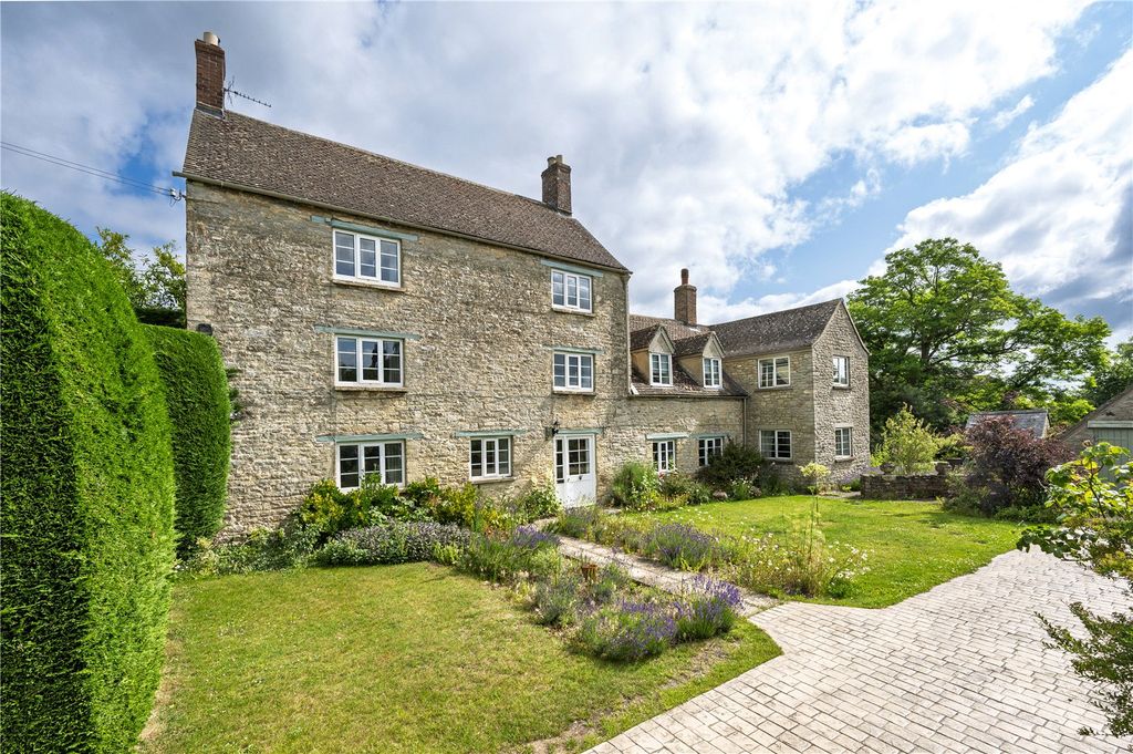 Property photo 1 of 15 Front Elevation