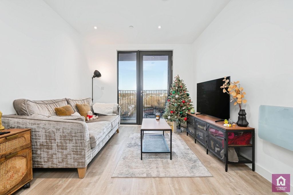 Property photo 2 of 26 Picture No. 06