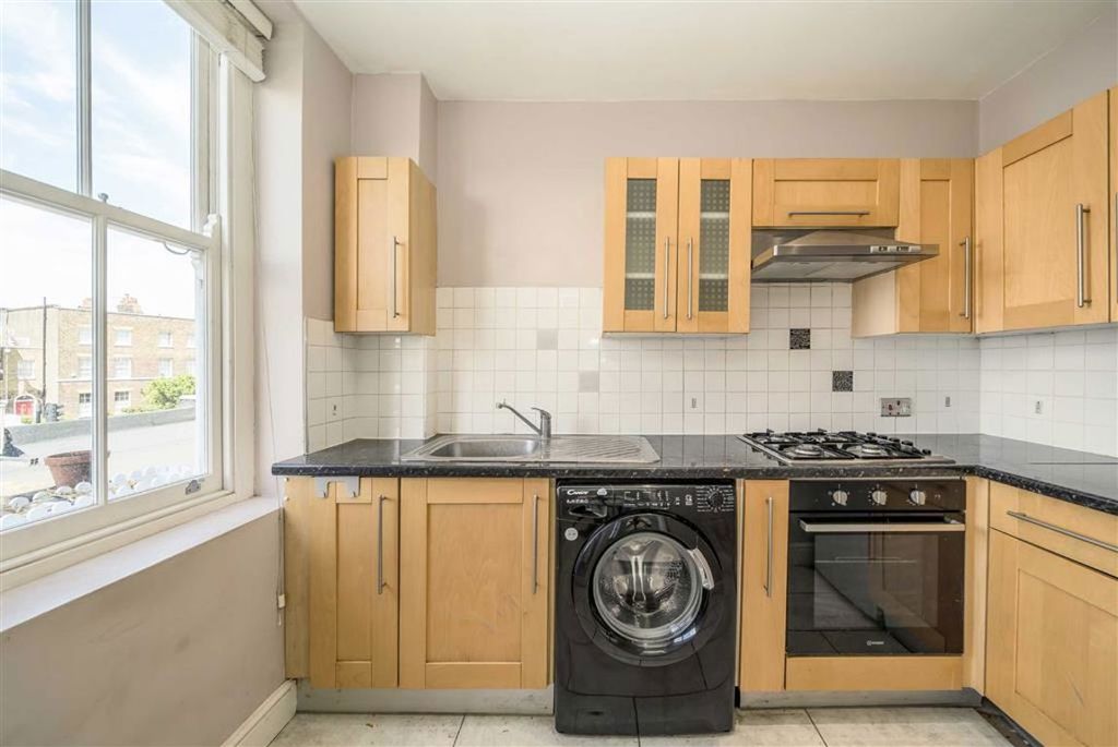 Property photo 2 of 6