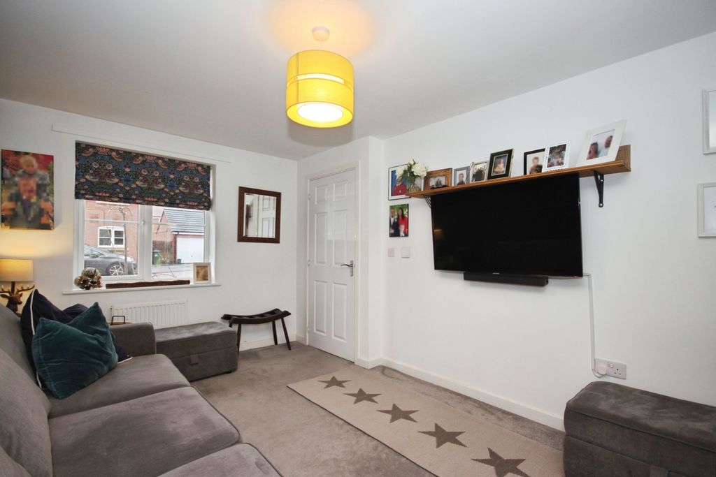 Property photo 2 of 18 Pbox-Img.Jpg